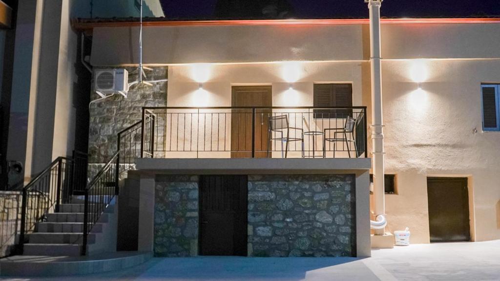 Guesthouse Pyxari 卡兰巴卡 外观 照片