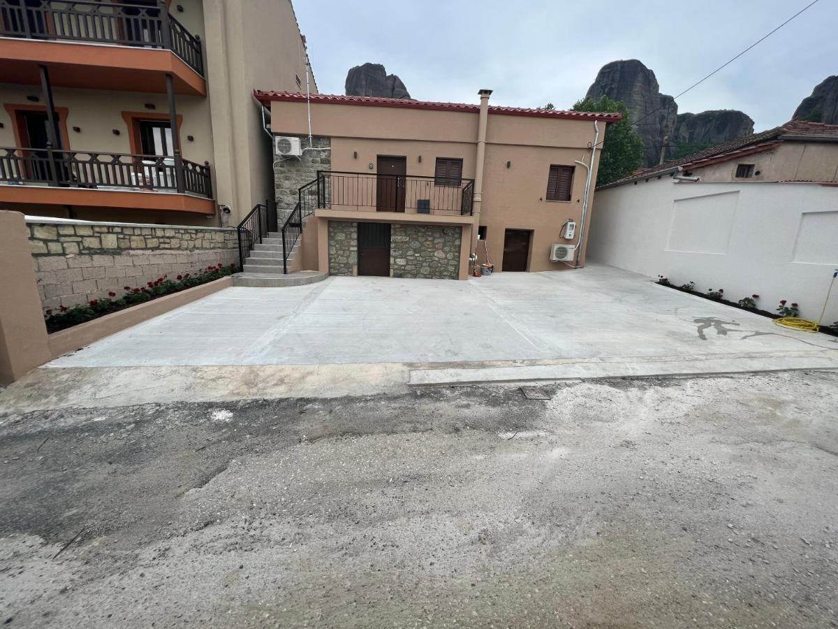 Guesthouse Pyxari 卡兰巴卡 外观 照片
